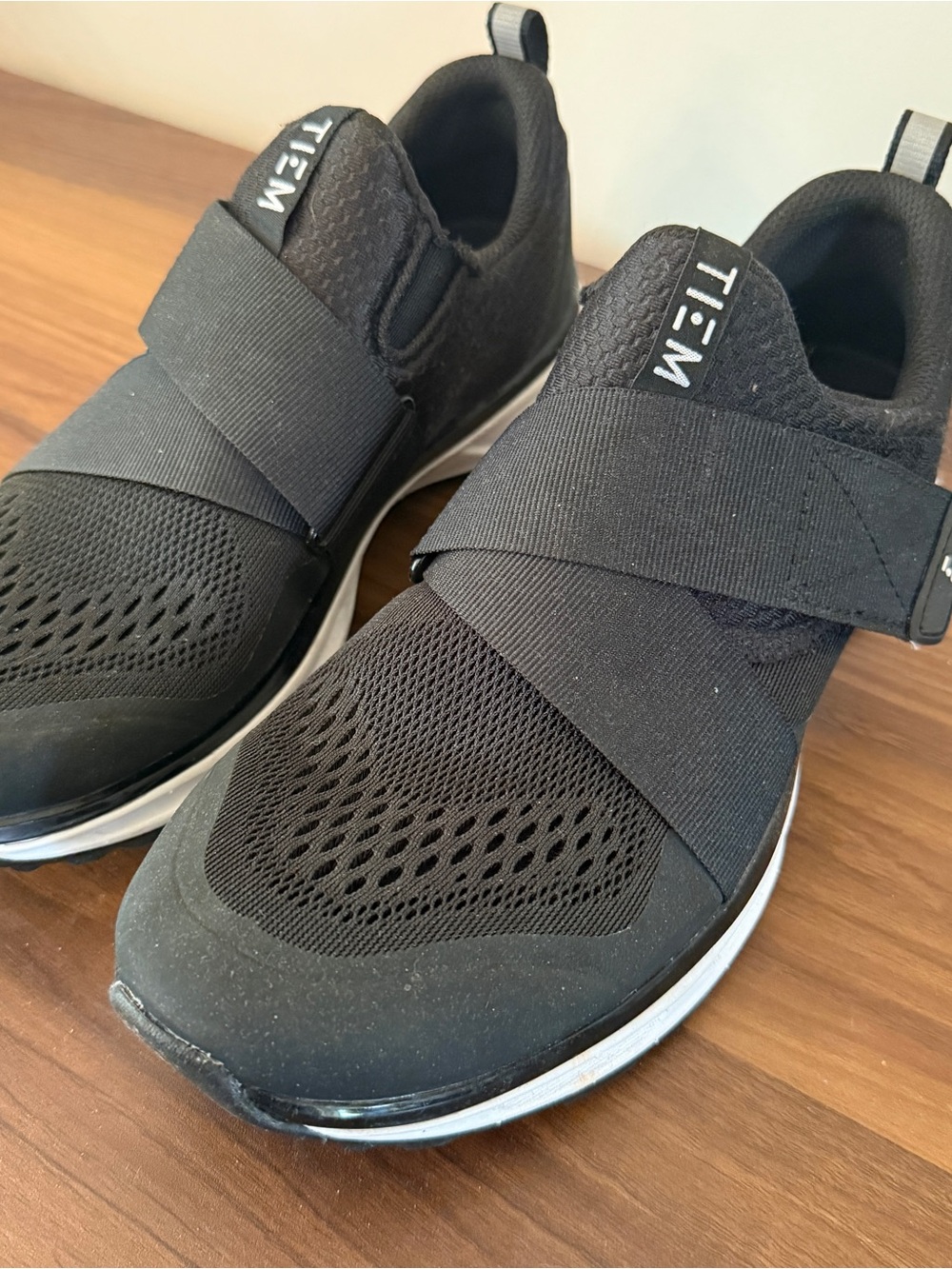 Tiem Black Athletic Shoes for Women
